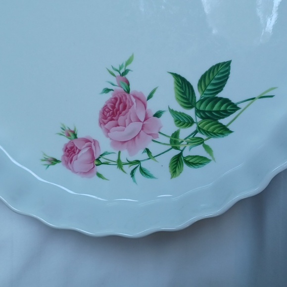 Christine Holm Floral Quiche/Pie Dish- 9.5" - Picture 2 of 9